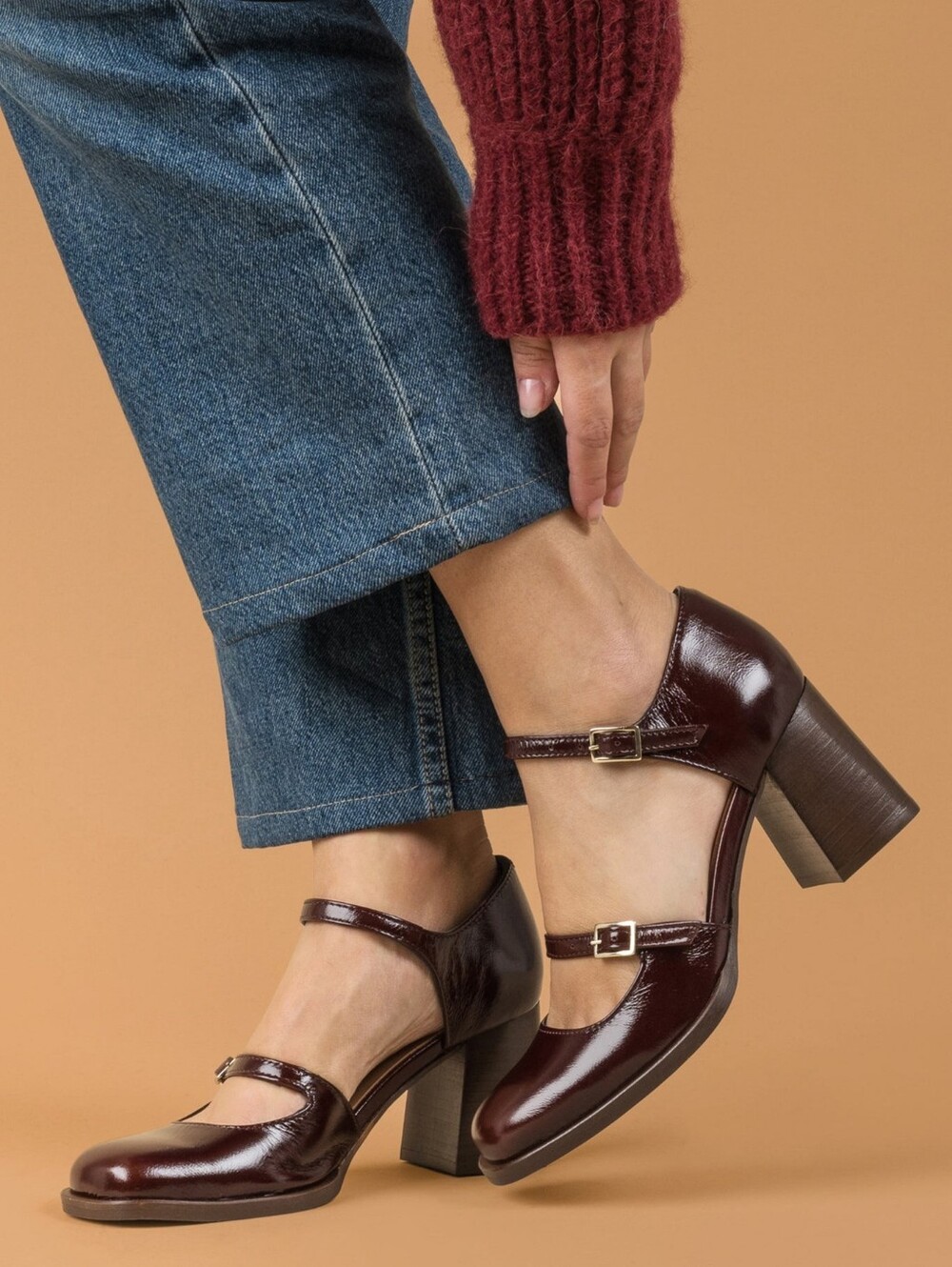 Bocage Mahogany Mary Jane Square Toe Pump Size 39